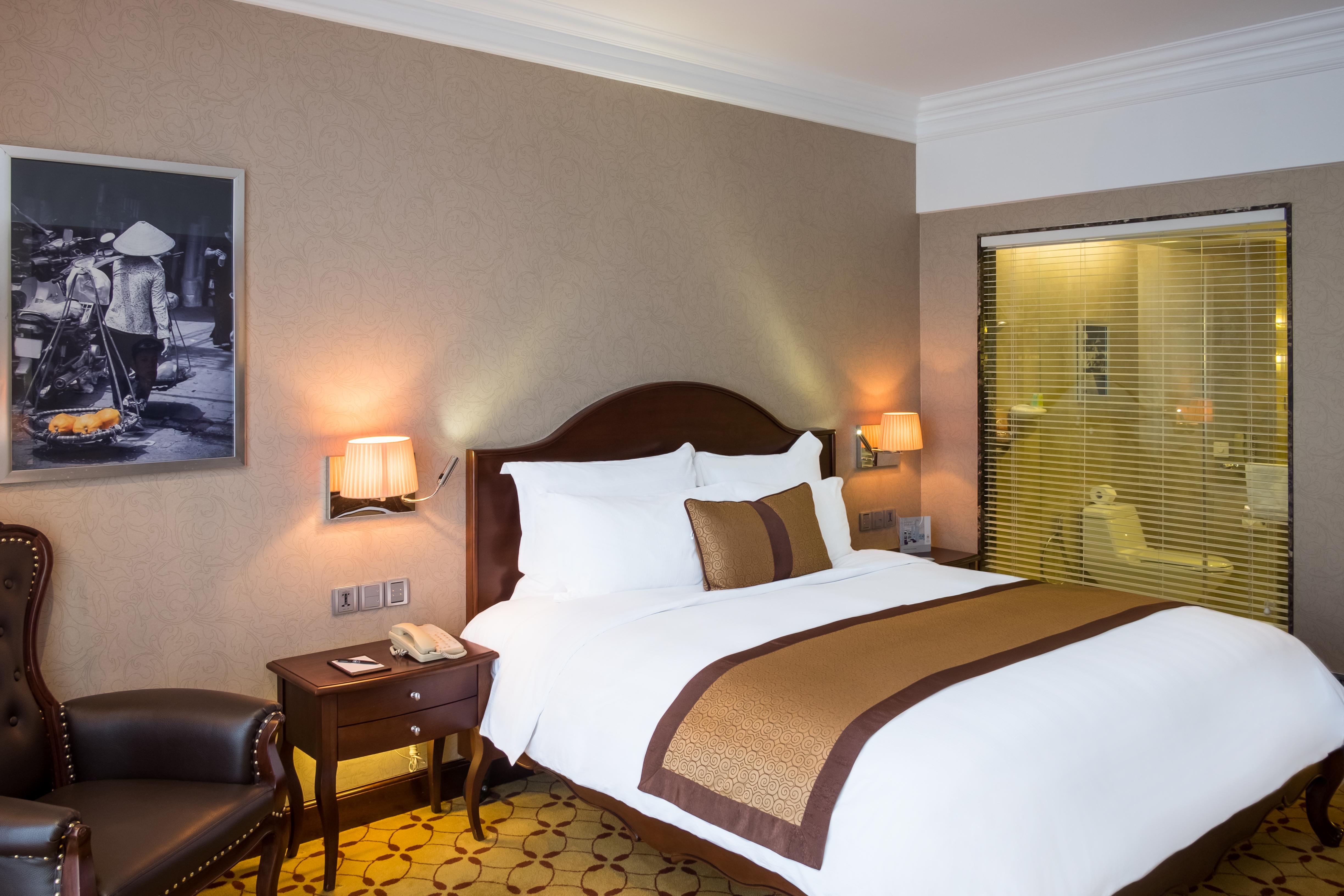 הו צ'י מין סיטי Eastin Grand Hotel Saigon מראה חיצוני תמונה A room at the hotel